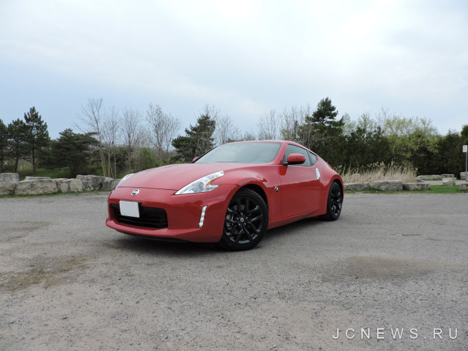  Nissan 370Z:  -